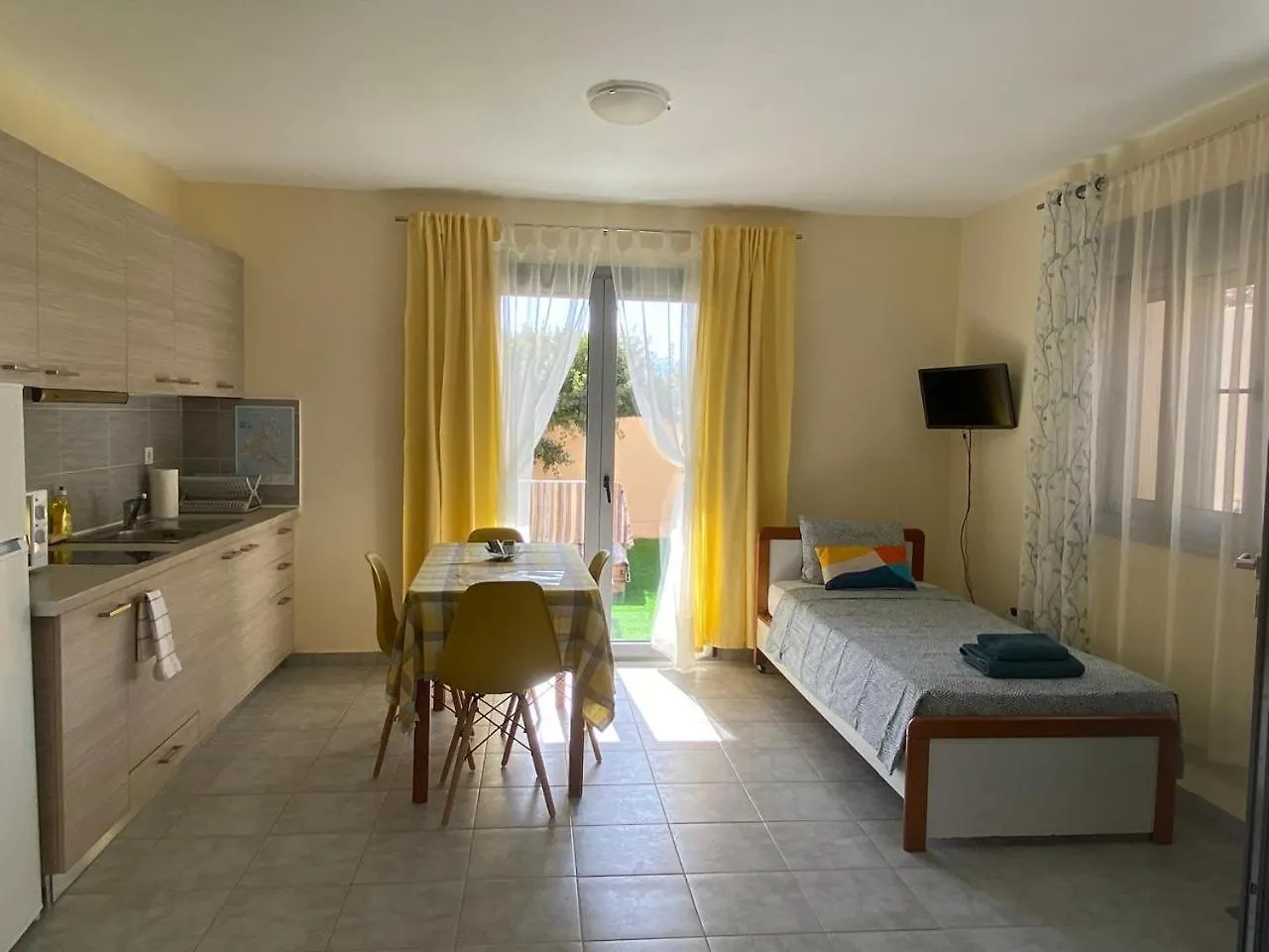 Lotus Sea View Apartments Lixouri Greece
